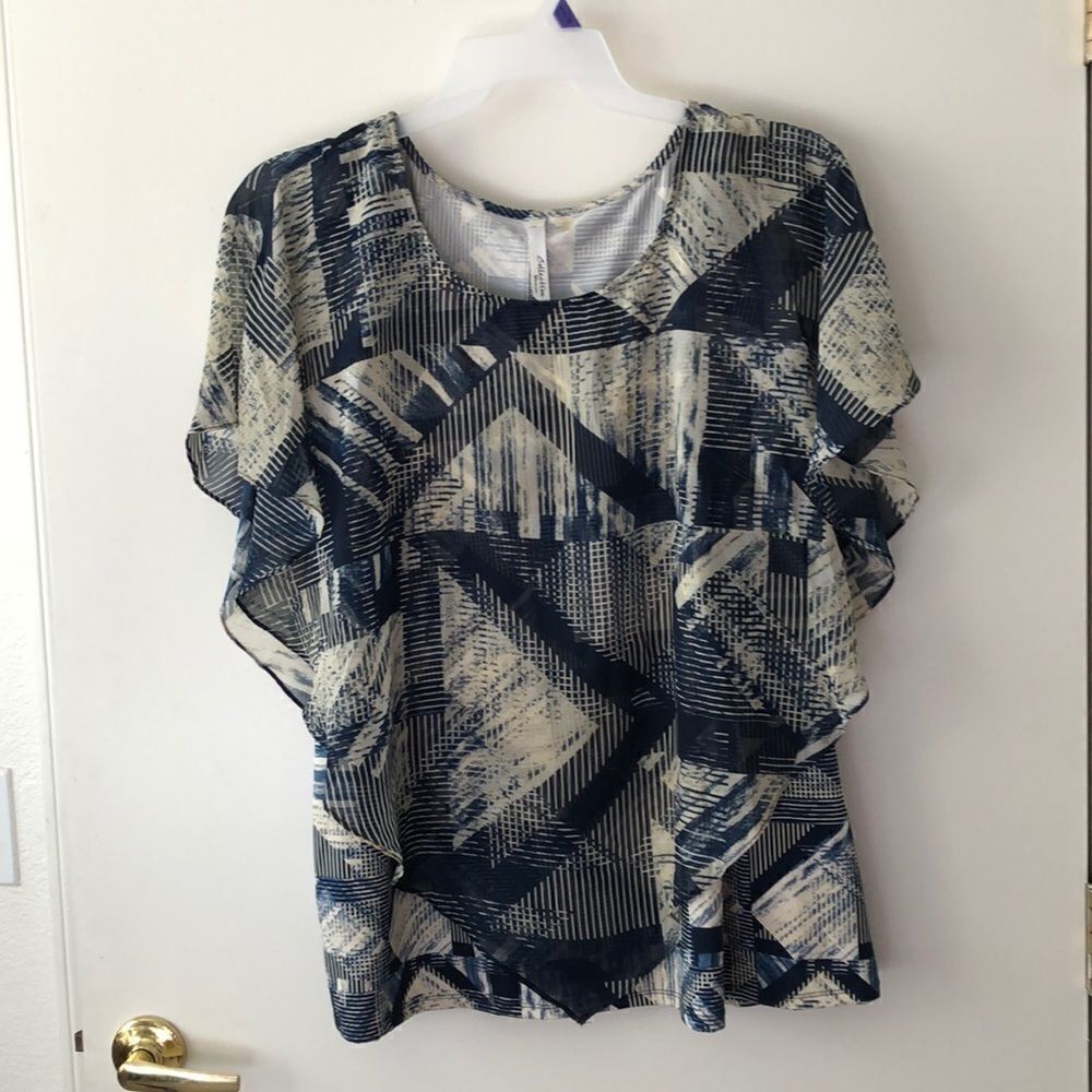 NY Collection Woman top. Size XL. Navy/cream GUC